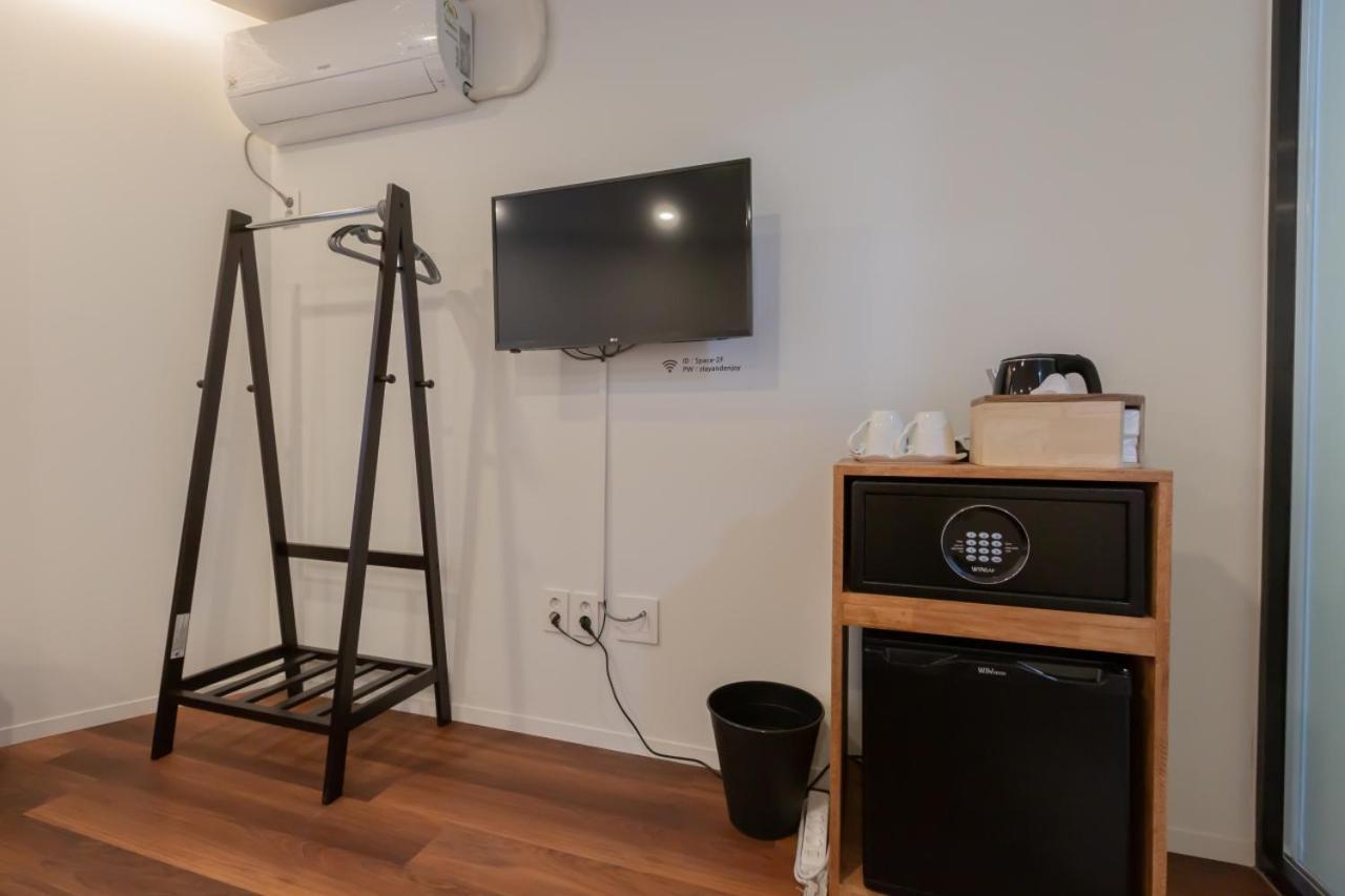 Space In Blackstone 서울특별시 객실 사진
